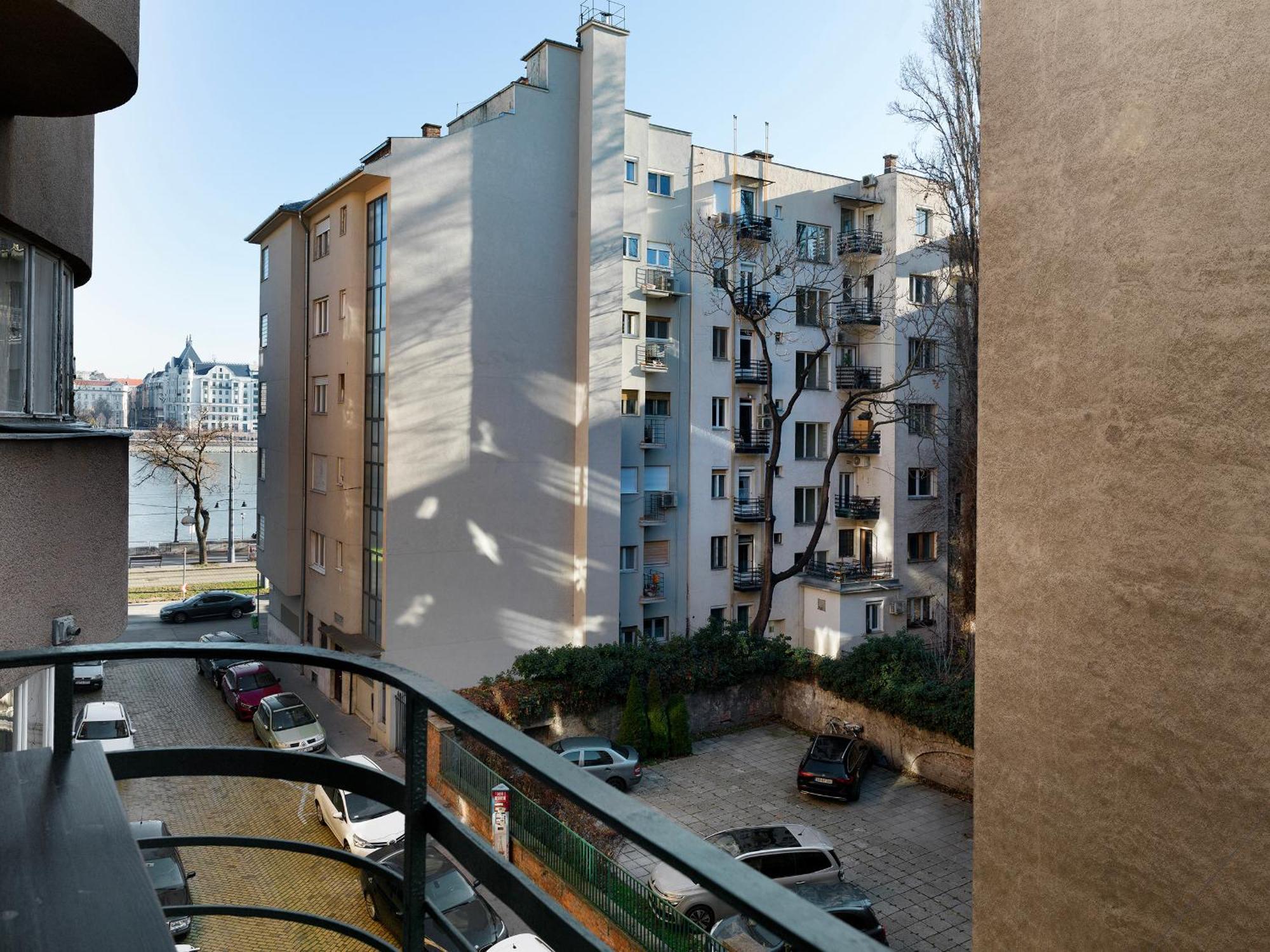 Black Baron Appartement Boedapest